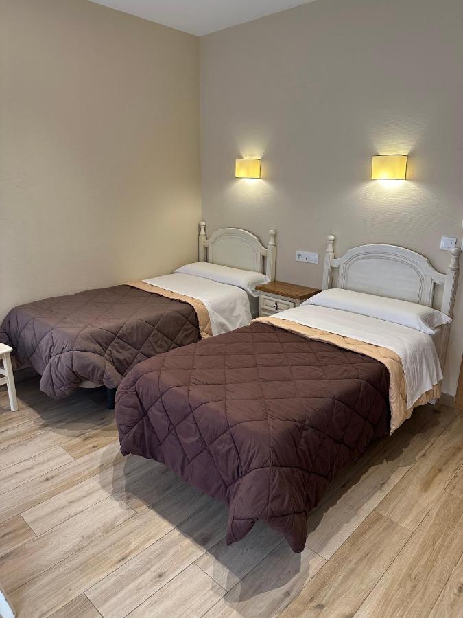 Toledo Plaza Hotell Exteriör bild