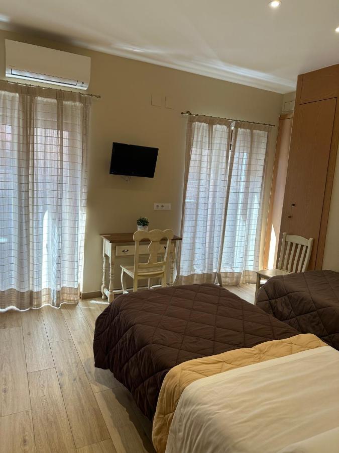 Toledo Plaza Hotell Exteriör bild