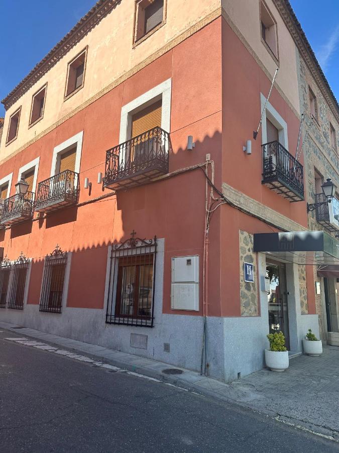 Toledo Plaza Hotell Exteriör bild